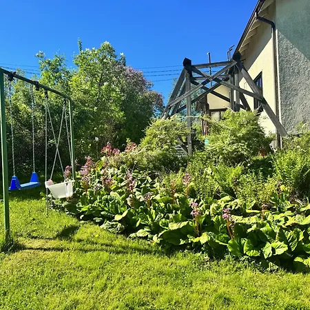 Lilla, Yksioe Omakotitalosta