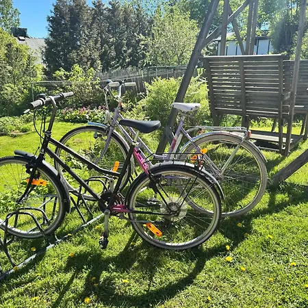 Lilla, Yksioe Omakotitalosta Apartamento